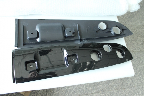 พลาสติกขอบไฟกลางหลังคา  ซ้าย  ขวา 3ชิ้น แท้