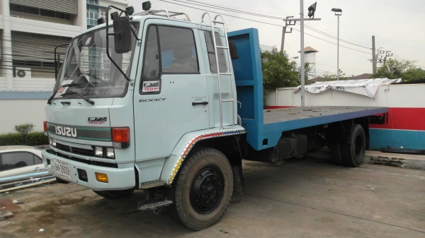 อีซูซุ FTR เครื่อง 195 แรง พื้นเรียบยาว 6.30 เมตร ปี 95 อีซูซุ FTR เครื่อง 195 แรง พื้นเรียบยาว 6.30 เมตร ปี 95