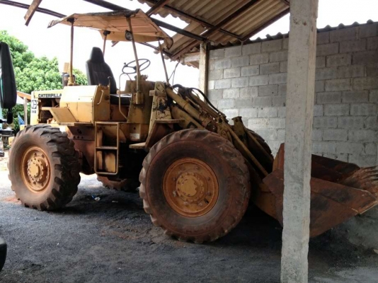 รถตัก CAT 910/ 80 U  สนใจติดต่อ 081-6079515