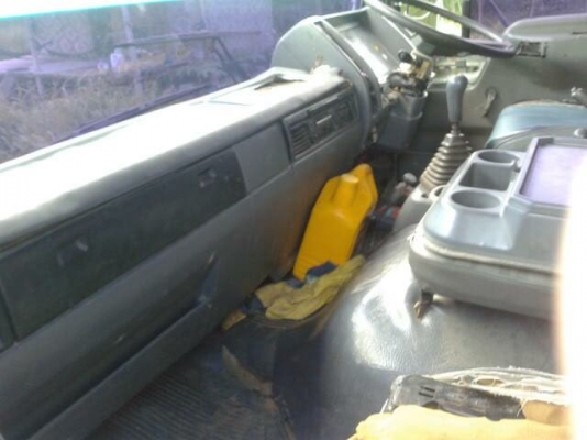 รถฮีโน่ 10 ล้อดั๊ม  FM3M  240 แรงม้า  ปี 39 ( ขายแม่ลูก )   ติดต่อได้ทื่ 081-6079515