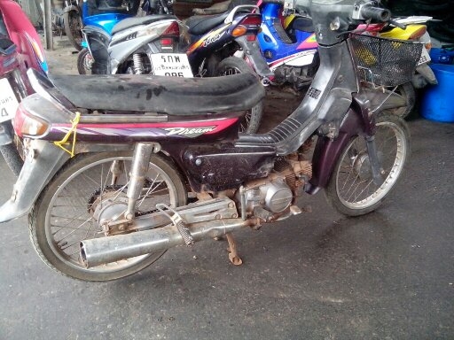 ขายดรีม ีเล่ม เครื่องสวยๆ สภาพใช้งาน 7500 ราคาถูกๆ 0836798716 หน่องร้อยเอ็ดเจ้าเก่า