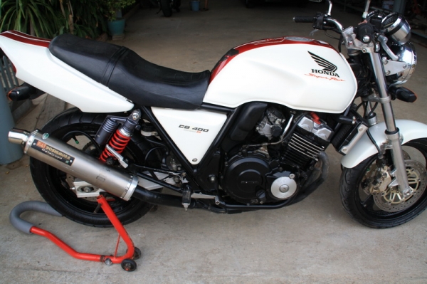 ขาย CB 400 ปี 97 อินวอย สรรพสามิตเรียบร้อย ปลายท่อเลส yoshimura 73000