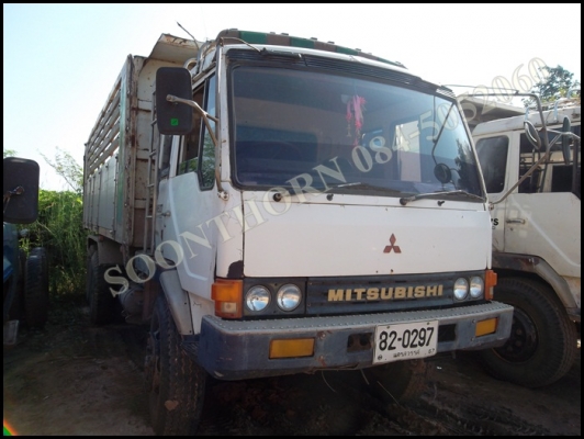 ขายด่วน รถบรรทุก 10 ล้อดั้ม MITSUBISHI FN 527MA 195 แรง สภาพสวย พร้อมใช้ ราคาสุดคุ้ม