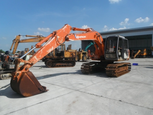 ขาย รถแมคโค เก่านอกมีเอกสาร มีหลายคันให้เลือก รับทำไฟแนนร์ให้ครับ