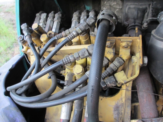 ขายแล้วนะครับ KOMATSU PC 30-7 รถขุด เก่าไทย ตามสภาพ เลยครับ น้องร็อคจัดให้ ขายแล้วนะครับ KOMATSU PC 30-7 รถขุด เก่าไทย ตามสภาพ เลยครับ น้องร็อคจัดให้