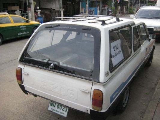 ขายด่วน ๆ Mazda familia Super Cab ปี 93 เบนซิน 1.4 เครื่องนิ่งเงียบ สภาพสวย สี เดิมๆดิบๆ พร้อมหลังคา แอร์หน้า-หลัง เครื่อง ช่วงล่าง เกียร์ ดีมาก วิ่งไปต่างจังหวัดได้ทั่วไทย ภาษีเต็ม (19 ก.ค 56)