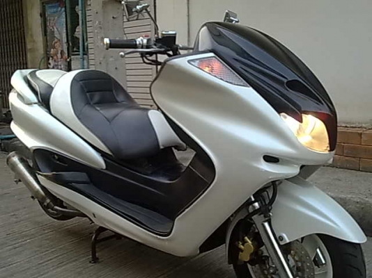 ลดราคาครับ Majesty 250cc  ( ไมห้าลูก )
