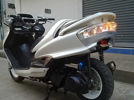 ลดราคาครับ Majesty 250cc  ( ไมห้าลูก )
