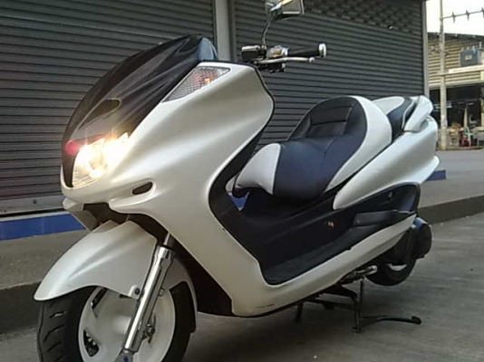 ลดราคาครับ Majesty 250cc  ( ไมห้าลูก )