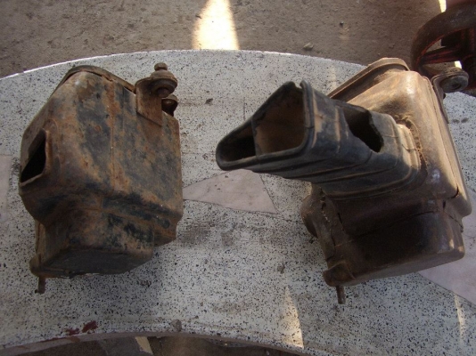 ขายกรองอากาศ  ดีที 100 ใบ ละ 500.- สภาพตามรูป