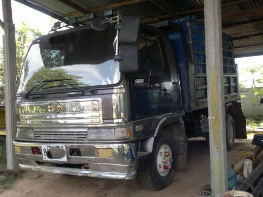 ขายรถ 6 ล้อ ดั้ม กระบะเหล็ก HINO FD171B เครื่อง.HO7C รถสวยมาก สนใจลองคุยกันครับ
