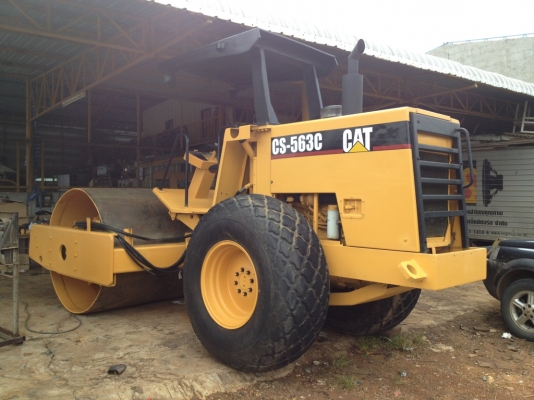 ขายรถบด 2 เพลา 1 ล้อ เรียบ 1 ล้อหนาม CAT-CS-563 เล่มทะเบียน สภาพสวย รีบจองด่วน