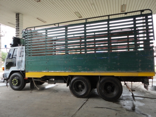 ISUZU 185 แรงม้า หัวเปลี่ยน เครื่องเปลี่ยน เล่มพร้อมค่ะ