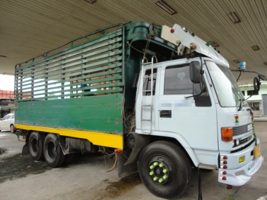 ISUZU 185 แรงม้า หัวเปลี่ยน เครื่องเปลี่ยน เล่มพร้อมค่ะ