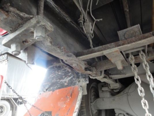 ISUZU 185 แรงม้า หัวเปลี่ยน เครื่องเปลี่ยน เล่มพร้อมค่ะ