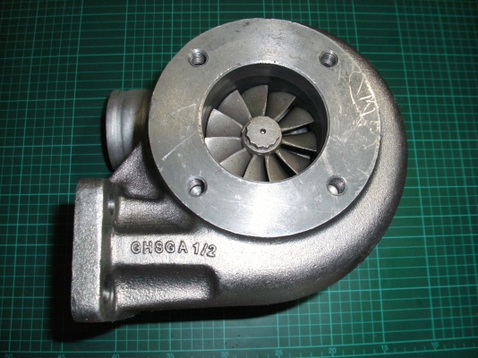 เทอร์โบรถขุด VOLVO 240 เทอร์โบรถขุด VOLVO 240