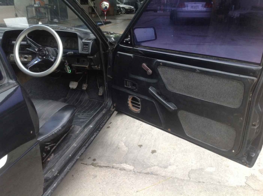 ขาย toyota ke70    2 ประตู