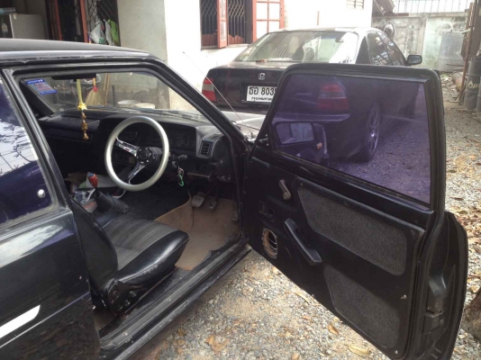 ขาย toyota ke70    2 ประตู