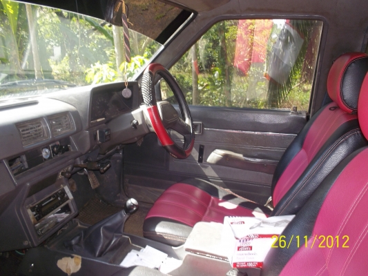 ขายกระบะ  4 ประตู  ขับเคลื่อน 2   ราคา  119000บาท อยู่จ.ศรีสะเกษ