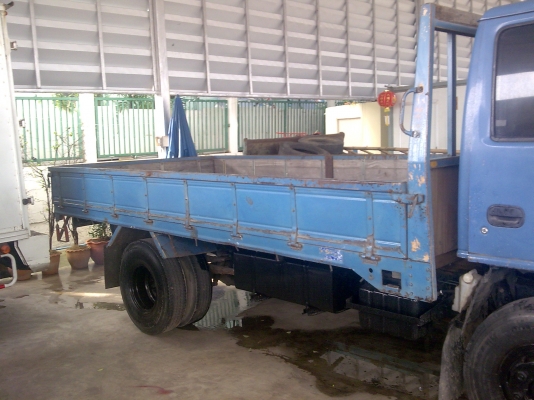 6ล้ออีซูซุNQR /120HPกะบะบรรทุกยาว4.30ม