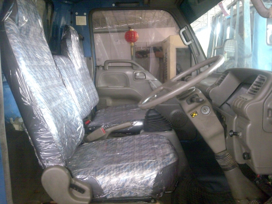 6ล้ออีซูซุNQR /120HPกะบะบรรทุกยาว4.30ม