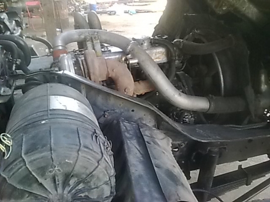 ขายหัวครัสซี่ MITSUBISHI FN627M6 260แรงม้า สภาพสวยพร้อมใช้ ติดต่อได้ที่คุณ อ๊อฟ พิจิตร 086-737-9991