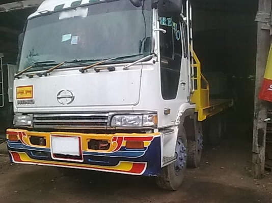 ขายเทเลอร์12ล้อโปรเฟีย สภาพสวยพร้อมใช้ ติดต่อได้ที่คุณอ๊อฟ พิจิตร 086-737-9991