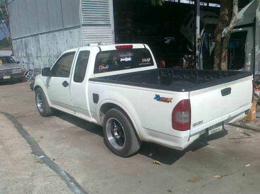 ขายดีแม็กปี2003sxรถเดิมบางเครื่องดีช่วงล่างแน่นคัสซีสวยพร้อมใช้งานซ้ายขวาหน้าหลังเดิมสีเต้มห้องเครื่องมีเหลืองบ้างตามอายุพร้อมใช้งานจิงๆคับ