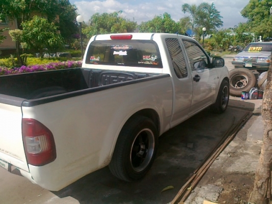 ขายดีแม็กปี2003sxรถเดิมบางเครื่องดีช่วงล่างแน่นคัสซีสวยพร้อมใช้งานซ้ายขวาหน้าหลังเดิมสีเต้มห้องเครื่องมีเหลืองบ้างตามอายุพร้อมใช้งานจิงๆคับ