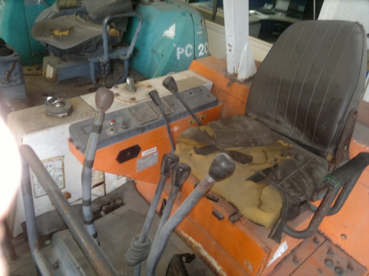 รถขุดเล็ก KUBOTA  KH-50 ปี1985 สภาพดีนำเข้าจากญี่ปุ่น