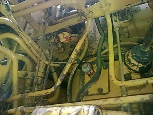 ขายแทรกเตอร์KOMATSU D20p-5 เอกสารอิมวอย สภาพสวยพร้อมใช้ ติดต่อได้ที่คุณ อ๊อฟ พิจิตร 086-737-9991