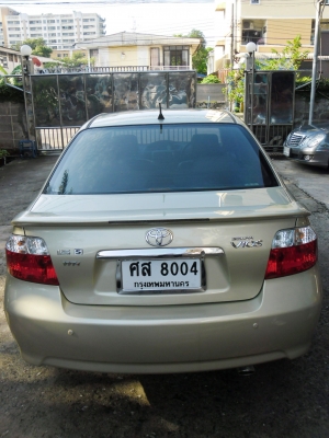 ขายรถ ครับ เพราะไม่มีที่จอด รุ่น( TOYOTA (VIOS)ตัว ท้อป - ( s ) ดีส 4 ล้อ ( AIR BAG-ABS ) รถสวย ครับ  ผู้หญิงใช้ ไมล์ดิจิตอล