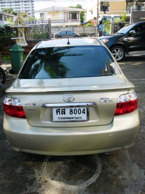 ขายรถ ครับ เพราะไม่มีที่จอด รุ่น( TOYOTA (VIOS)ตัว ท้อป - ( s ) ดีส 4 ล้อ ( AIR BAG-ABS ) รถสวย ครับ  ผู้หญิงใช้ ไมล์ดิจิตอล