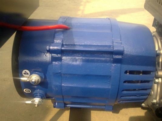 ขายเครื่องเชื่อมสนาม ปั้นไฟได้ 6 KVA. เชื่อมได้ 4 มิล ครับ ขายเครื่องเชื่อมสนาม ปั้นไฟได้ 6 KVA. เชื่อมได้ 4 มิล ครับ