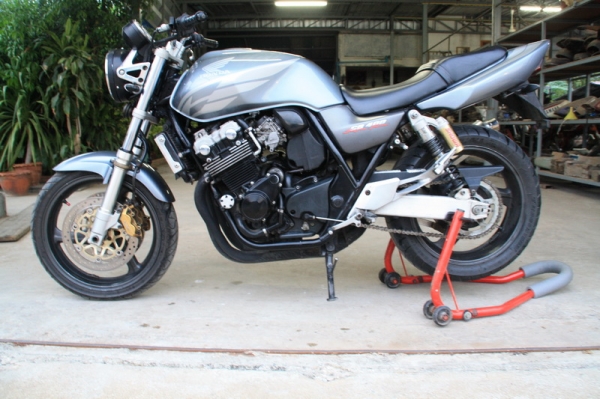 ขาย CB 400 เทค 1 สรรพสามิต รถเดิม ใสปิ๊ง เทคเปิดทุกเกียร์