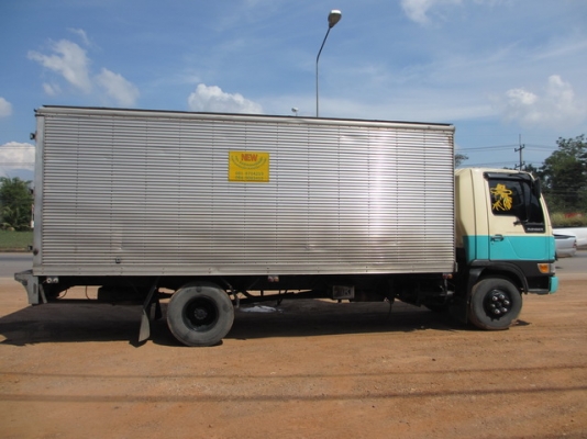 6ล้อตู้แห้ง HINO FC4J เครื่อง140แรง รถห้าง