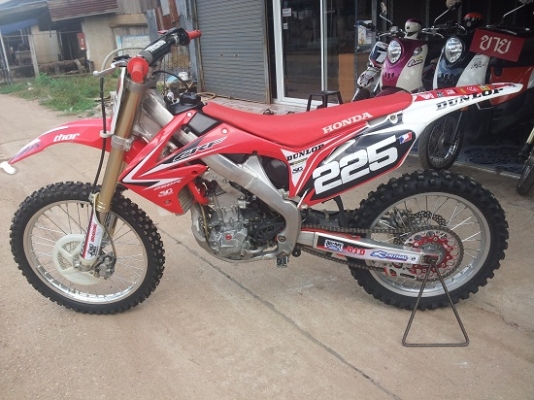 ขาย crf 250 ปี 2010 หรือแลก kx65