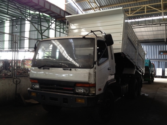 ขายครับ FUSO ดั้มสามมิตร เครื่อง 6D16  260 แรงม้า 10 เกียร์ ขึ้นกระบะใหม่ 2 เพลา สภาพดีพร้อมวิ่งรีบๆเลยครับ