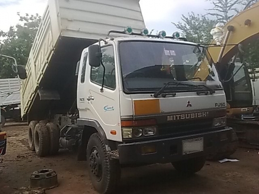 ขายMITSUBISHI FN627M6 260แรงม้ากระบะสามมิตรรอลเฉียงมีระบบลากพ่วงให้พร้อม สภาพสวยพร้อมใช้ ราคาต่อรองกันได้ ติดต่อได้ที่คุณอ๊อฟ พิจิตร 086-737-9991