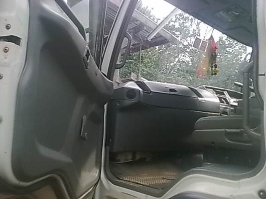 ขายMITSUBISHI FN627M6 260แรงม้ากระบะสามมิตรรอลเฉียงมีระบบลากพ่วงให้พร้อม สภาพสวยพร้อมใช้ ราคาต่อรองกันได้ ติดต่อได้ที่คุณอ๊อฟ พิจิตร 086-737-9991