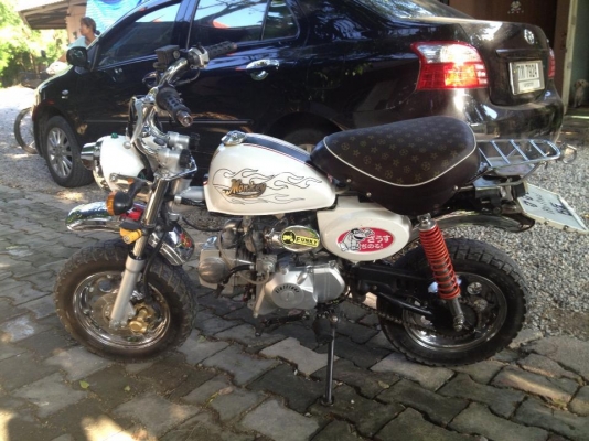 ขายมังกี้สตาร์เลี่ยน 125 CC ครัชมือ มีทะเบียนพร้อมโอน ถูกๆ