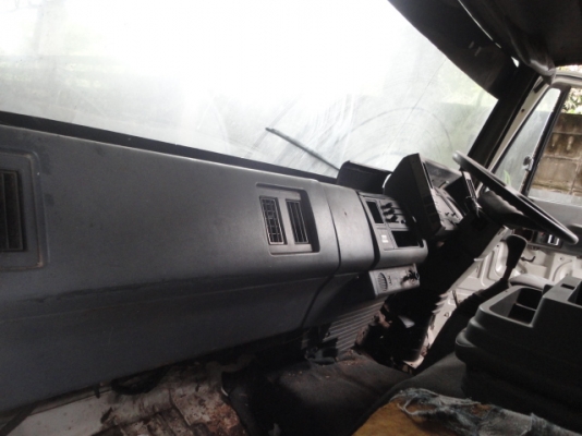 ISUZU FTR 6 ล้อใหญ่ ไม่มีเล่มทะเบียน ขายตามสภาพจ๊ะ ISUZU FTR 6 ล้อใหญ่ ไม่มีเล่มทะเบียน ขายตามสภาพจ๊ะ
