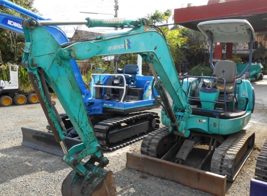 ขายรถขุด KOMUTSU PC25-8 รุ่นปัจจุบัน รุ่นล่าสุด รถนำเข้าไม่เคยใช้งานในเมืองไทย รถพร้อมใช้