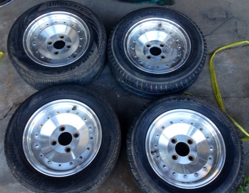 >>>ขายล้อลายตันขอบ 13x5.5 ใส่ 4/114.3 พร้อมยางครับ<<<