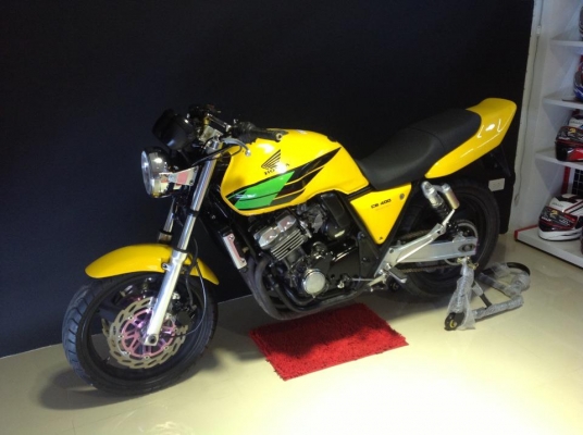 นุรังสิต___ขาย CB400 ปี93 รถเดิมๆๆ สวยๆ เครื่องดี เอกสารอินวอยเเท้ตัวจริง   ราคา 57000 พร้อมส่งทั่วไทย