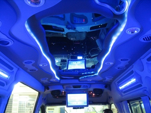 Highway man car design ตกแต่งภายใน ติดตั้งเครื่องเสียง รถตู้ ตกแต่ง 3 มิติ ของแท้ แห่งเดียวในประเทศไทย