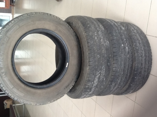 ยาง215/70/15