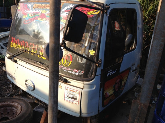 ขายหัว รถ 6 ล้อ HINO FC4J สภาพพร้อมใช้งาน อุปกรณ์ภายในสวย ราคาคุยกันได้ครับ