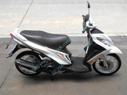 SUZUKI SKYDRIVE 125 CC ปี 2012 รถสวย ขาวเนียน สภาพพร้อมใช้ค่ะ SUZUKI SKYDRIVE 125 CC ปี 2012 รถสวย ขาวเนียน สภาพพร้อมใช้ค่ะ