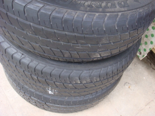 ขายยาง 185/60/15 Dunlop ปี 11 ขายยาง 185/60/15 Dunlop ปี 11